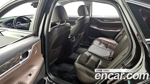 2018 Hyundai Grandeur Ig 2.4 Premium Sold VIN KMHF141CBJA049085 – front exterior