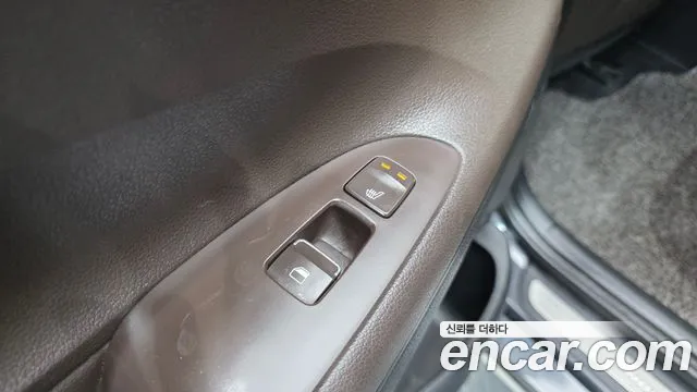 2018 Hyundai Grandeur IG 2.4 Premium Sold VIN KMHF141CBJA062925 – photo 18 2018 Hyundai Grandeur IG 2.4 Premium Sold VIN KMHF141CBJA062925 – photo 18