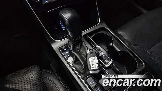 2018 Hyundai Grandeur IG 2.4 Premium Sold VIN KMHF141CBJA090872 – photo 16 2018 Hyundai Grandeur IG 2.4 Premium Sold VIN KMHF141CBJA090872 – photo 16