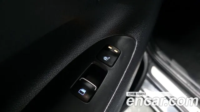 2018 Hyundai Grandeur IG 2.4 Premium Sold VIN KMHF141CBJA112320 – trunk area