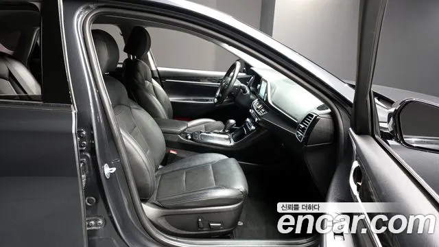 2018 Hyundai Grandeur IG 2.4 Premium Sold VIN KMHF141CBJA112320 – photo 29
