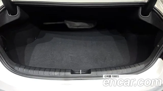 2018 Hyundai Grandeur IG 2.4 Premium Sold VIN KMHF141CBJA141843 – exterior detail