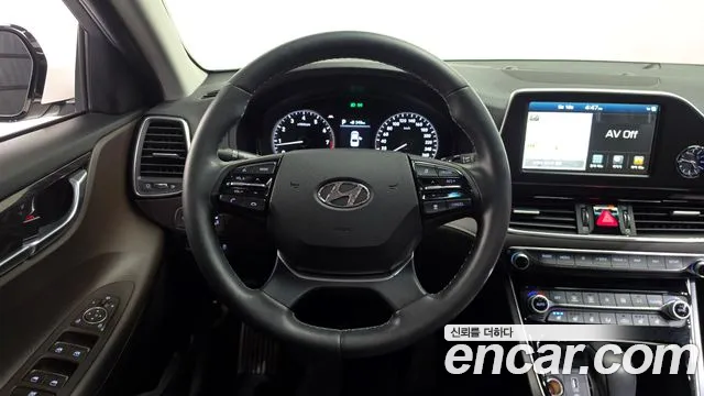 2018 Hyundai Grandeur IG 2.4 Premium Sold VIN KMHF141CBJA141843 – photo 25