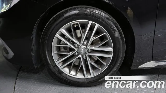 2018 Hyundai Grandeur IG 2.4 Premium Sold VIN KMHF141CBJA145359 – engine bay
