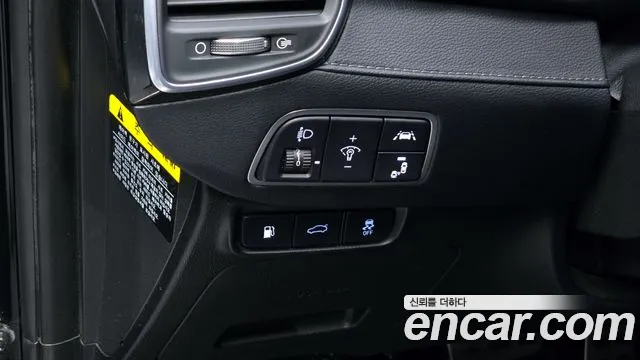 2018 Hyundai Grandeur IG 2.4 Premium Sold VIN KMHF141CBJA145359 – trunk area