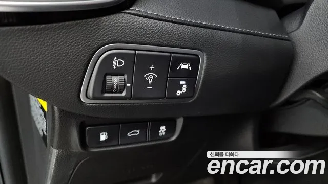 2018 Hyundai Grandeur IG 2.4 Premium Sold VIN KMHF141CBJA167137 – exterior detail