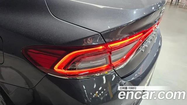 2018 Hyundai Grandeur IG 2.4 Modern Sold VIN KMHF141CBJA167478 – interior seats