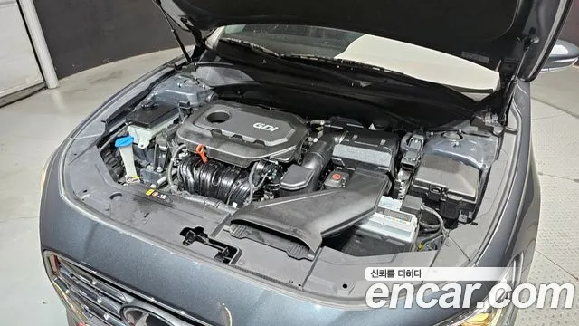 2018 Hyundai Grandeur IG 2.4 Modern Sold VIN KMHF141CBJA167478 – exterior detail