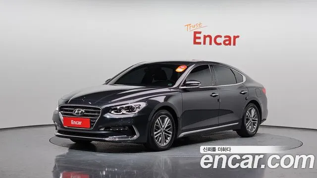 2019 Hyundai Grandeur IG 2.4 Premium Sold VIN KMHF141CBKA178794 – dashboard