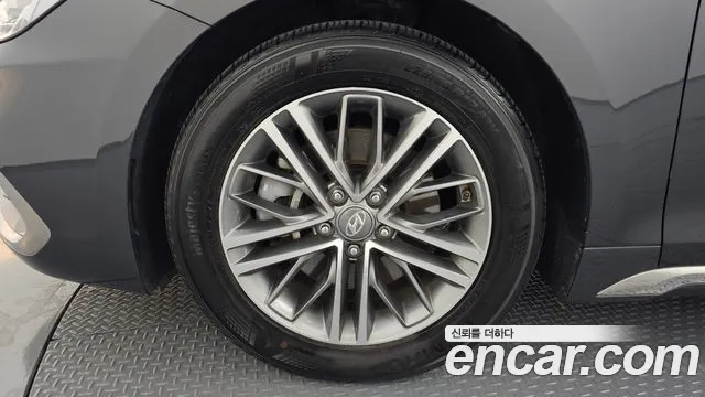 2019 Hyundai Grandeur IG 2.4 Premium Sold VIN KMHF141CBKA178794 – photo 19