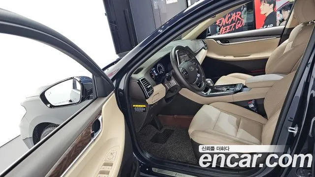2019 Hyundai Grandeur IG 2.4 Premium Sold VIN KMHF141CBKA184264 – side profile