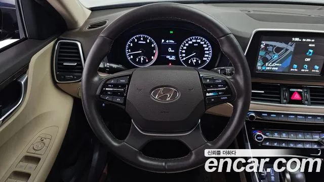 2019 Hyundai Grandeur IG 2.4 Premium Sold VIN KMHF141CBKA184264 – undercarriage