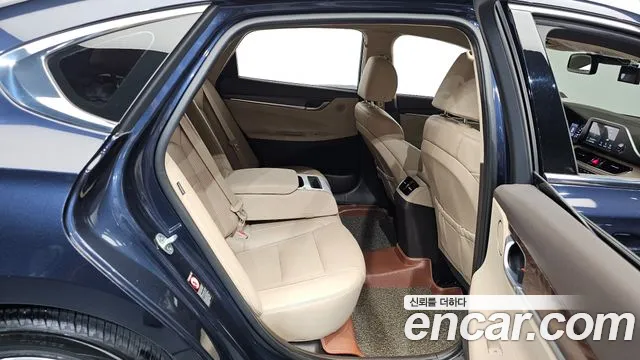 2019 Hyundai Grandeur IG 2.4 Premium Sold VIN KMHF141CBKA184264 – photo 34