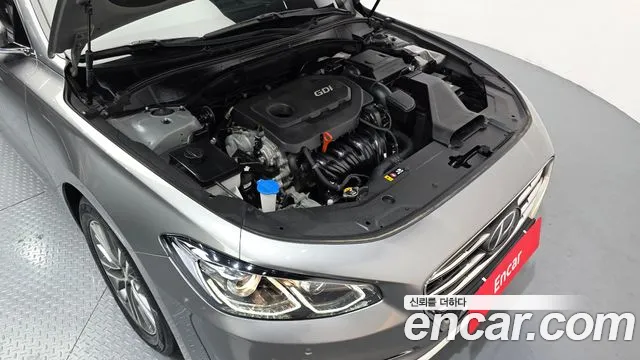 2019 Hyundai Grandeur IG 2.4 Premium Sold VIN KMHF141CBKA187269 – engine bay 2019 Hyundai Grandeur IG 2.4 Premium Sold VIN KMHF141CBKA187269 – engine bay