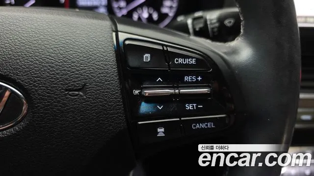 2019 Hyundai Grandeur IG 2.4 Premium Sold VIN KMHF141CBKA191616 – dashboard