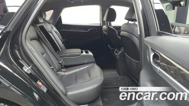 2019 Hyundai Grandeur IG 2.4 Premium Sold VIN KMHF141CBKA197993 – rear exterior 2019 Hyundai Grandeur IG 2.4 Premium Sold VIN KMHF141CBKA197993 – rear exterior