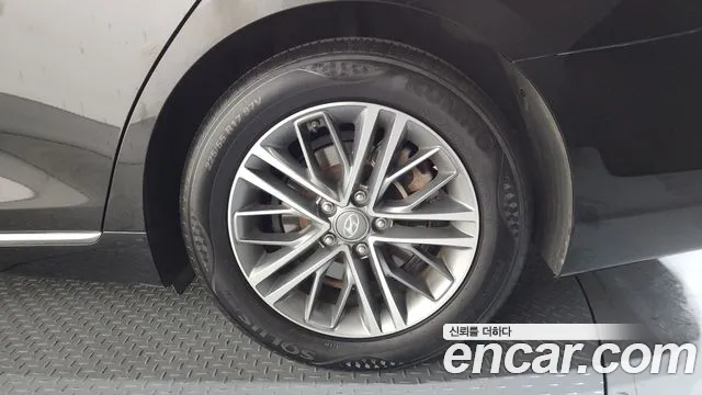 2019 Hyundai Grandeur IG 2.4 Premium VIN KMHF141CBKA208179