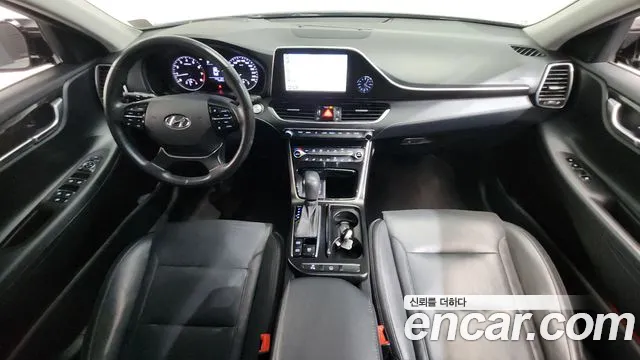 2019 Hyundai Grandeur IG 2.4 Premium Sold VIN KMHF141CBKA208179 – photo 15