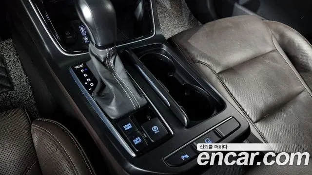 2019 Hyundai Grandeur IG 2.4 Premium Sold VIN KMHF141CBKA219425 – engine bay