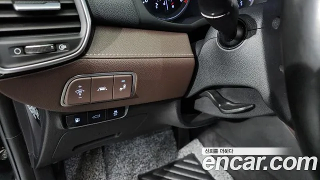 2019 Hyundai Grandeur IG 2.4 Premium Sold VIN KMHF141CBKA219425 – trunk area