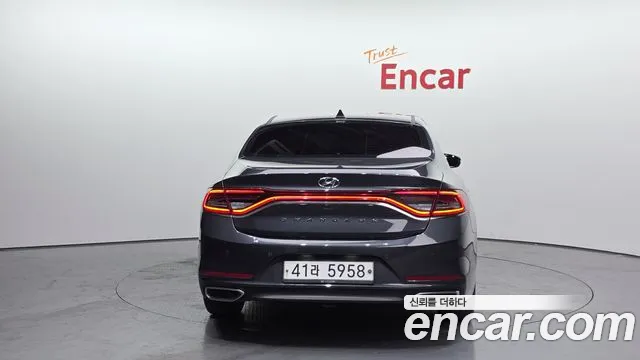 2019 Hyundai Grandeur IG 2.4 Premium Sold VIN KMHF141CBKA229343 – photo 12