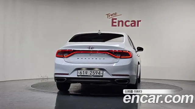 2019 Hyundai Grandeur IG 2.4 Premium Sold VIN KMHF141CBKA238696 – photo 11