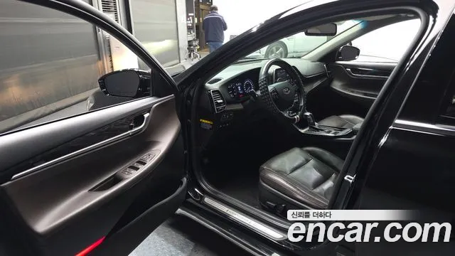 2019 Hyundai Grandeur IG 2.4 Modern Sold VIN KMHF141CBKA243089 – rear exterior 2019 Hyundai Grandeur IG 2.4 Modern Sold VIN KMHF141CBKA243089 – rear exterior