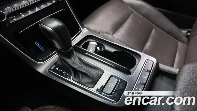 2019 Hyundai Grandeur IG 2.4 Modern Sold VIN KMHF141CBKA243089 – exterior detail 2019 Hyundai Grandeur IG 2.4 Modern Sold VIN KMHF141CBKA243089 – exterior detail