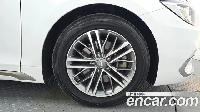 2019 Hyundai Grandeur IG 2.4 Premium Sold VIN KMHF141CBKA249361 – photo 27