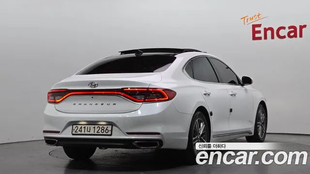 2019 Hyundai Grandeur IG 2.4 Premium Sold VIN KMHF141CBKA249361 – photo 28