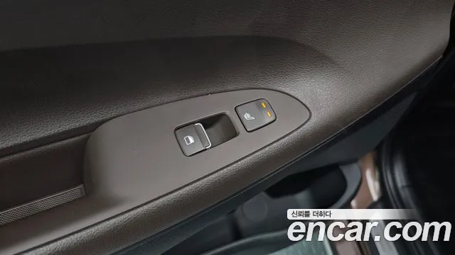 2019 Hyundai Grandeur IG 2.4 Premium Sold VIN KMHF141CBKA256330 – trunk area