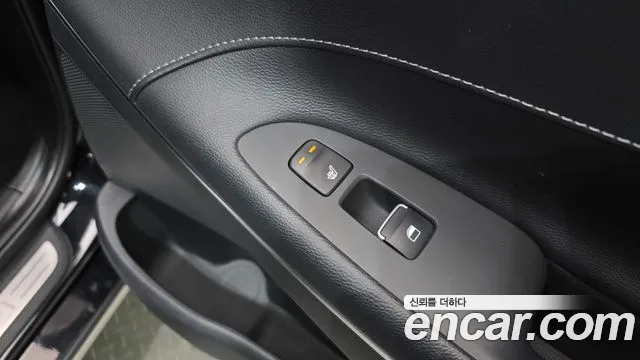 2019 Hyundai Grandeur IG 2.4 Premium Sold VIN KMHF141CBKA258832 – side profile 2019 Hyundai Grandeur IG 2.4 Premium Sold VIN KMHF141CBKA258832 – side profile