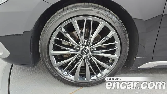 2019 Hyundai Grandeur IG 2.4 Premium Sold VIN KMHF141CBKA258832 – photo 13 2019 Hyundai Grandeur IG 2.4 Premium Sold VIN KMHF141CBKA258832 – photo 13