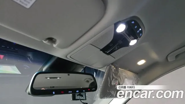 2019 Hyundai Grandeur IG 2.4 Premium Sold VIN KMHF141CBKA264346 – interior seats