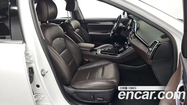2019 Hyundai Grandeur Ig 2.4 Premium Sold VIN KMHF141CBKA264588 – front exterior