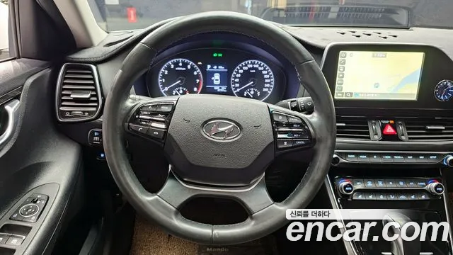 2019 Hyundai Grandeur IG 2.4 Premium Sold VIN KMHF141CBKA270944 – photo 20 2019 Hyundai Grandeur IG 2.4 Premium Sold VIN KMHF141CBKA270944 – photo 20