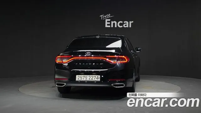2019 Hyundai Grandeur IG 2.4 Modern Sold VIN KMHF141CBKA272322 – rear exterior 2019 Hyundai Grandeur IG 2.4 Modern Sold VIN KMHF141CBKA272322 – rear exterior