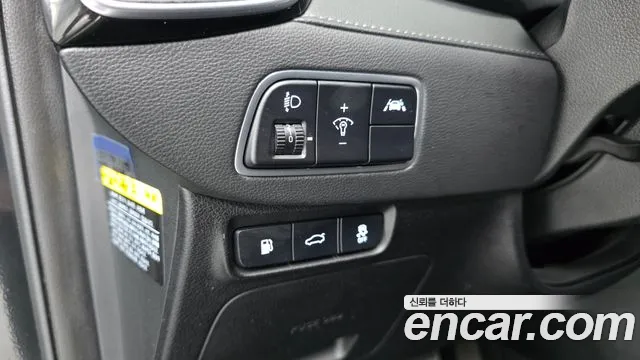 2019 Hyundai Grandeur IG 2.4 Modern Sold VIN KMHF141CBKA272322 – trunk area 2019 Hyundai Grandeur IG 2.4 Modern Sold VIN KMHF141CBKA272322 – trunk area