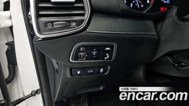 2019 Hyundai Grandeur IG 2.4 Premium Sold VIN KMHF141CBKA273808 – dashboard