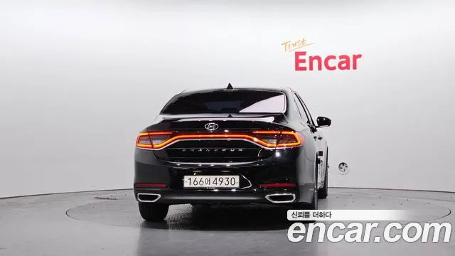 2019 Hyundai Grandeur IG 2.4 Premium Sold VIN KMHF141CBKA285584 – photo 12