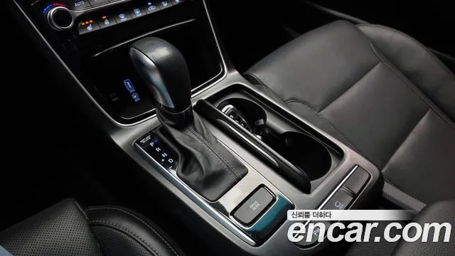 2019 Hyundai Grandeur IG 2.4 Modern Sold VIN KMHF141CBKA286072 – rear exterior 2019 Hyundai Grandeur IG 2.4 Modern Sold VIN KMHF141CBKA286072 – rear exterior