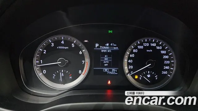 2019 Hyundai Grandeur IG 2.4 Premium Sold VIN KMHF141CBKA292510 – interior seats 2019 Hyundai Grandeur IG 2.4 Premium Sold VIN KMHF141CBKA292510 – interior seats