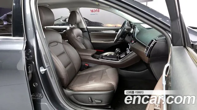 2018 Hyundai Grandeur IG 2.2 Diesel Modern Sold VIN KMHF141RBJA104917 – photo 24