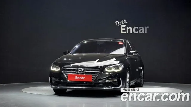 2018 Hyundai Grandeur IG 2.2 Diesel Modern Sold VIN KMHF141RBJA132751 – side profile