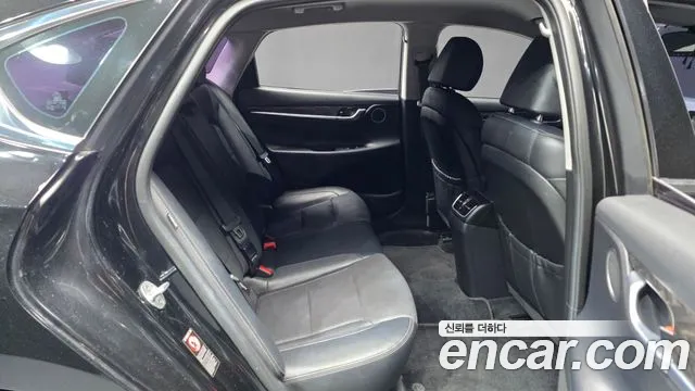 2018 Hyundai Grandeur IG 2.2 Diesel Modern Sold VIN KMHF141RBJA132751 – trunk area