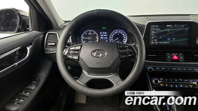 2019 Hyundai Grandeur IG 2.2 Diesel Modern Sold VIN KMHF141RBKA179147 – side profile