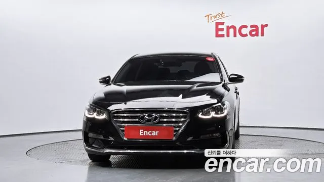 2019 Hyundai Grandeur IG 2.2 Diesel Modern Sold VIN KMHF141RBKA179147 – interior seats