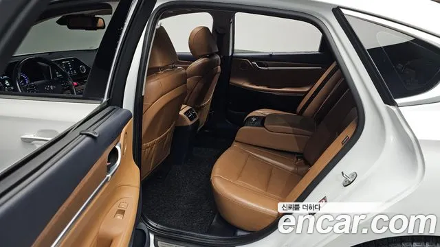 2018 Hyundai Grandeur IG Hybrid Exclusive Sold VIN KMHF2413BJA002959 – photo 12 2018 Hyundai Grandeur IG Hybrid Exclusive Sold VIN KMHF2413BJA002959 – photo 12