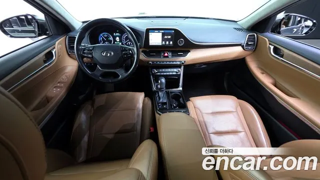 2018 Hyundai Grandeur IG Hybrid Exclusive Sold VIN KMHF2413BJA003027 – rear exterior 2018 Hyundai Grandeur IG Hybrid Exclusive Sold VIN KMHF2413BJA003027 – rear exterior