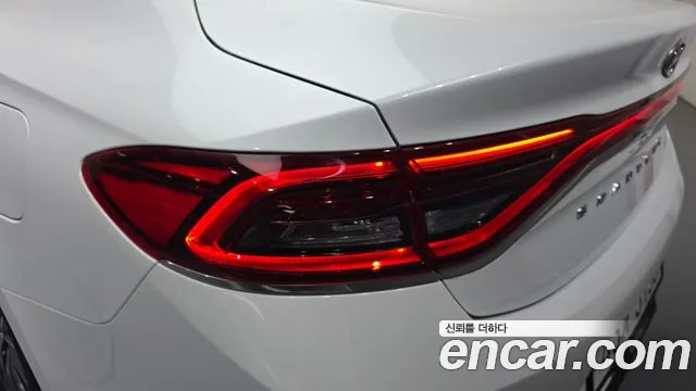2018 Hyundai Grandeur IG Hybrid Exclusive Sold VIN KMHF2413BJA007251 – photo 19